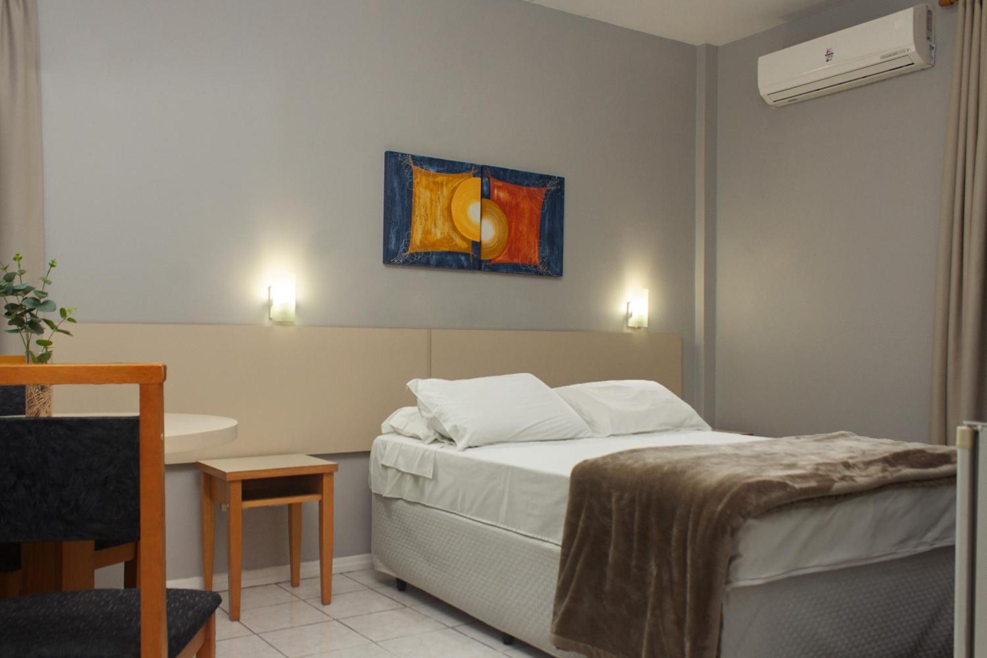 Hotel Cavera Alegrete Luaran gambar